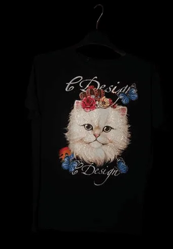 T-shirt in puro cotone gatto