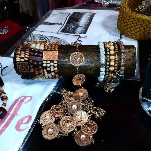 Bracciali